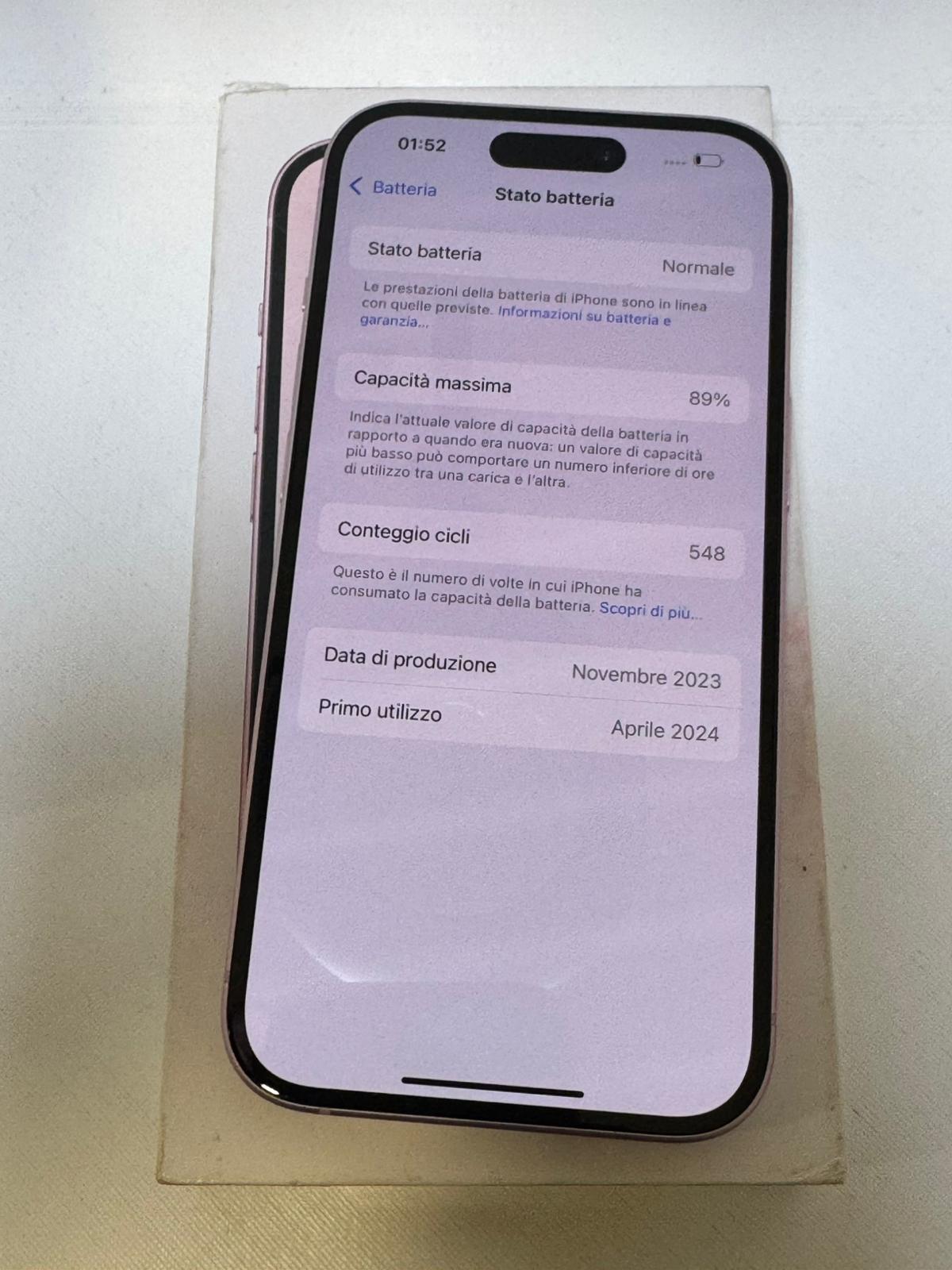 iPhone 15 Rosa 128 GB Batteria 89%