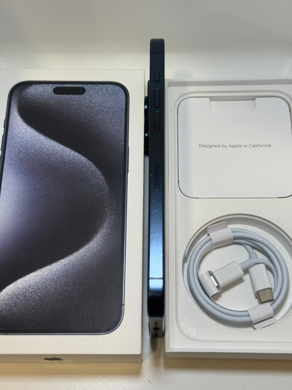 iPhone 15 Pro Max 256 GB Blue Batteria 87%