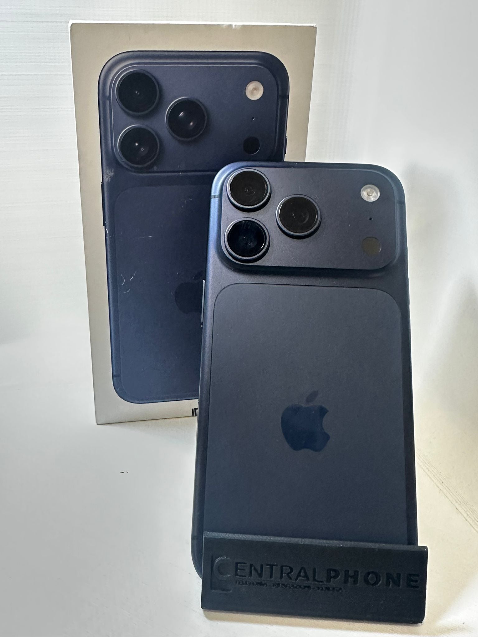 Iphone 17 Pro 256GB Blue