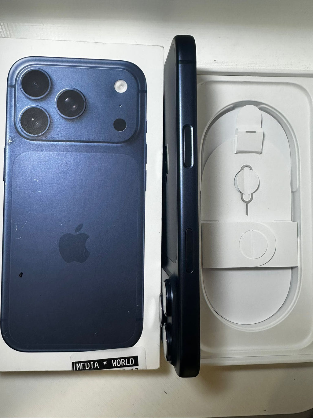 Iphone 17 Pro 256GB Blue